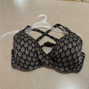 Athleta 35 D/DD Padded Bathing suit Top